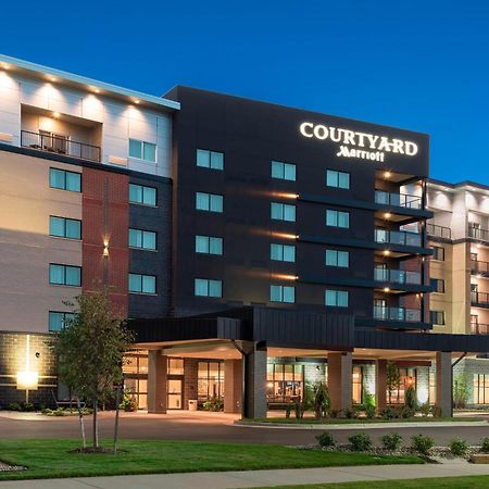 Courtyard By Marriott Mt. Pleasant At Central Michigan University Mount Pleasant Exteriör bild